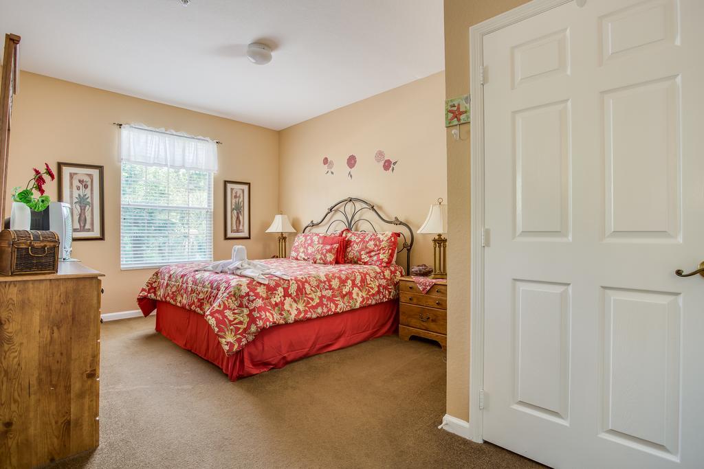 Orlando Vacation Homes *