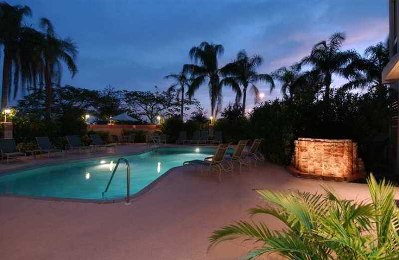 Hampton Hotel