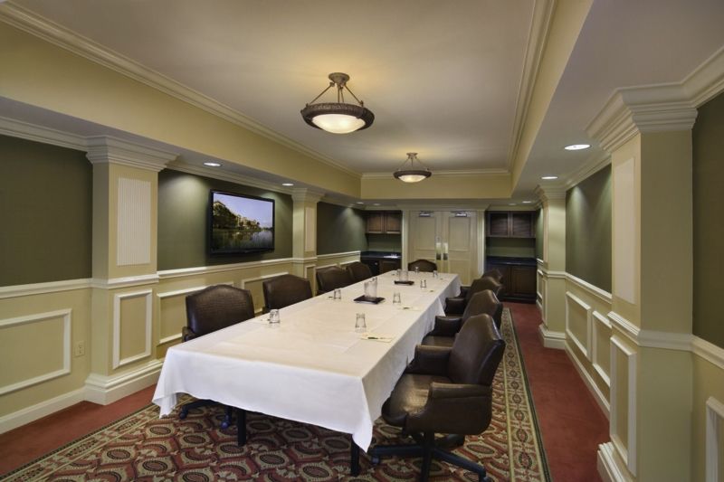 Hotel At Pelican Bay 4*