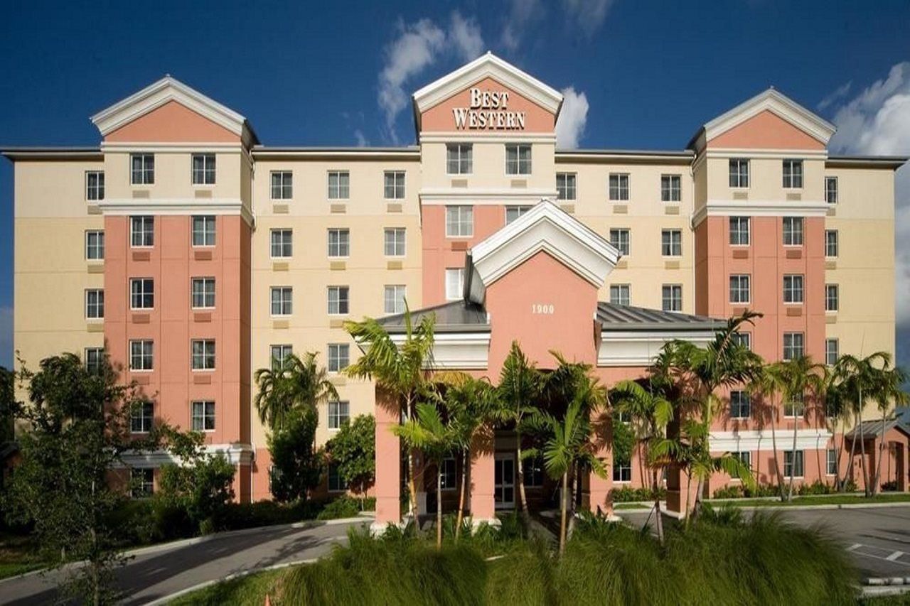 Four Points By Sheraton Lauderdale Airport - Dania 3*