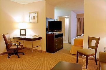 Hotel Express & East-miami By Ihg Kendall