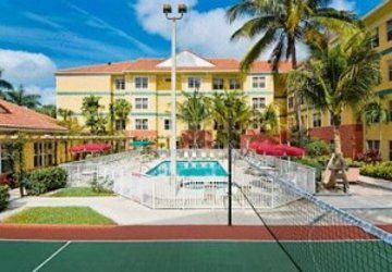 By Marriott Lauderdale Of 3* Plantation
