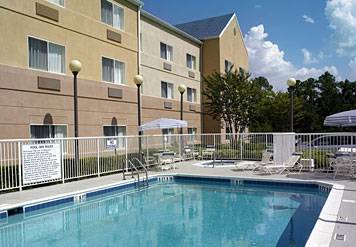 Fairfield & Airport Hotel 3*