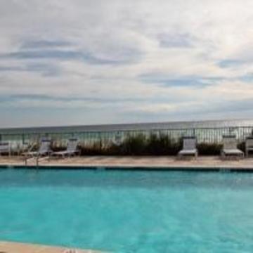 Sterling Huntington By The Sea Resort 3*