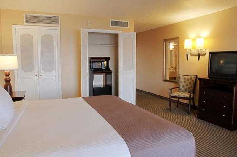 Hotel Western Myers Waterfront