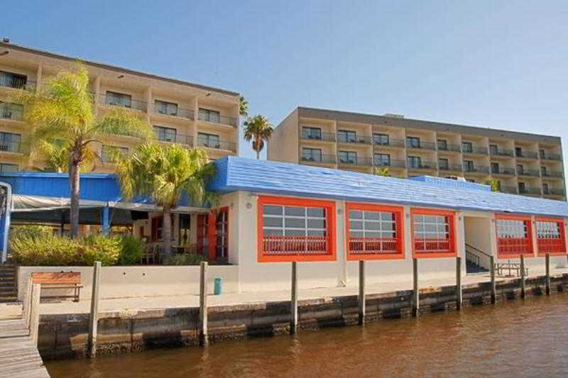 Western Myers Waterfront North Fort Myers