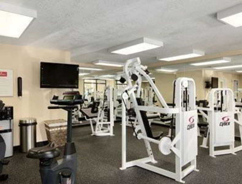 Hotel Ramada By Wyndham & Conference Center