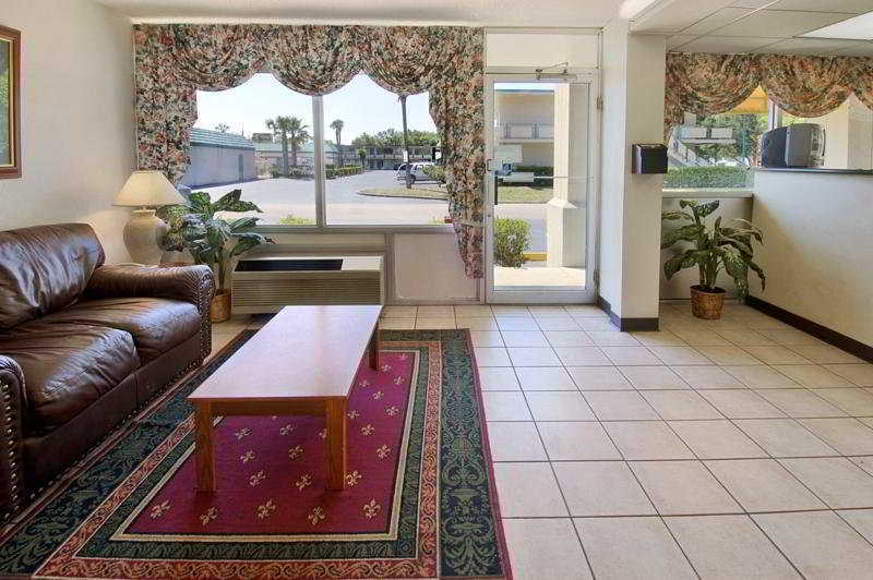 Hotel Magnuson Downtown 2*