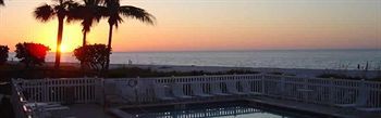 Ocean's Reach Aparthotel 3*