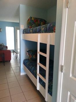 Hotel Tern Key Realty & 3*