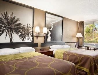 Hotel Super 8 By Wyndham Ormond