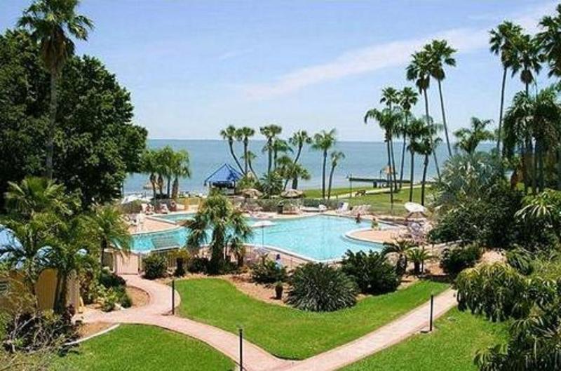 Magnuson Marina Cove 3*