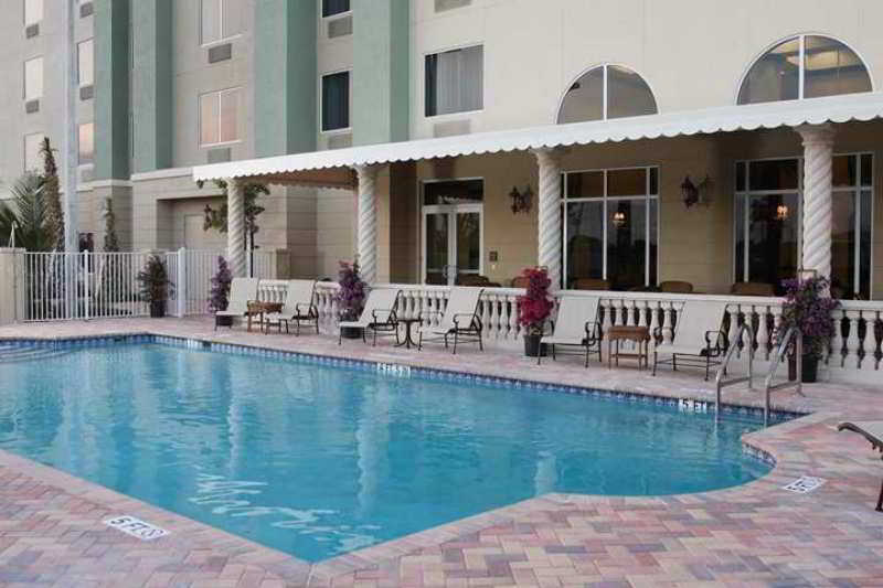 Hotel Hampton & Wellington