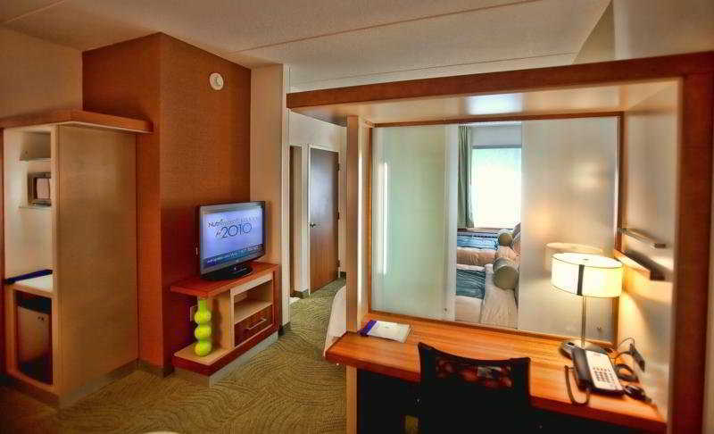 Springhill North/tampa Palms Hotel 3*
