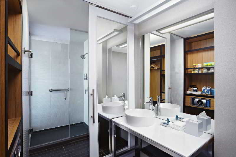Hotel Aloft Miami 3*