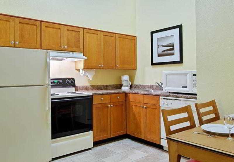 Lauderdale Sw/miramar Hotel Miramar