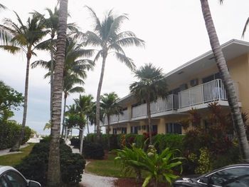 Waterside On The Apartment *