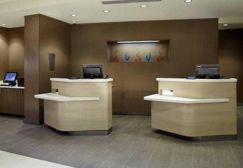 Hotel Courtyard By Marriott Orlando South/grande Lakes Area 2*