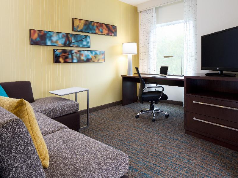 By Marriott Miami Airport West/doral 3* Doral