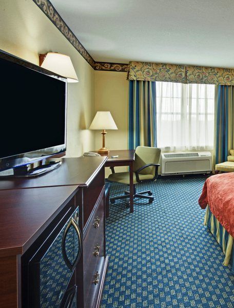 Country & By Radisson, Tampa-brandon, Fl Hotel Tampa
