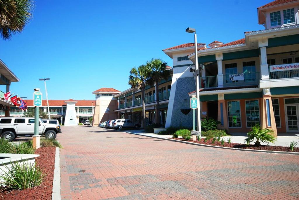 The Villagio *