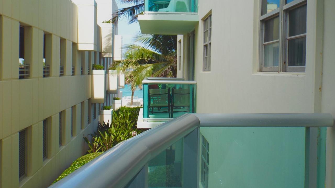 At Tides 2nd Fl Apartment Hollywood