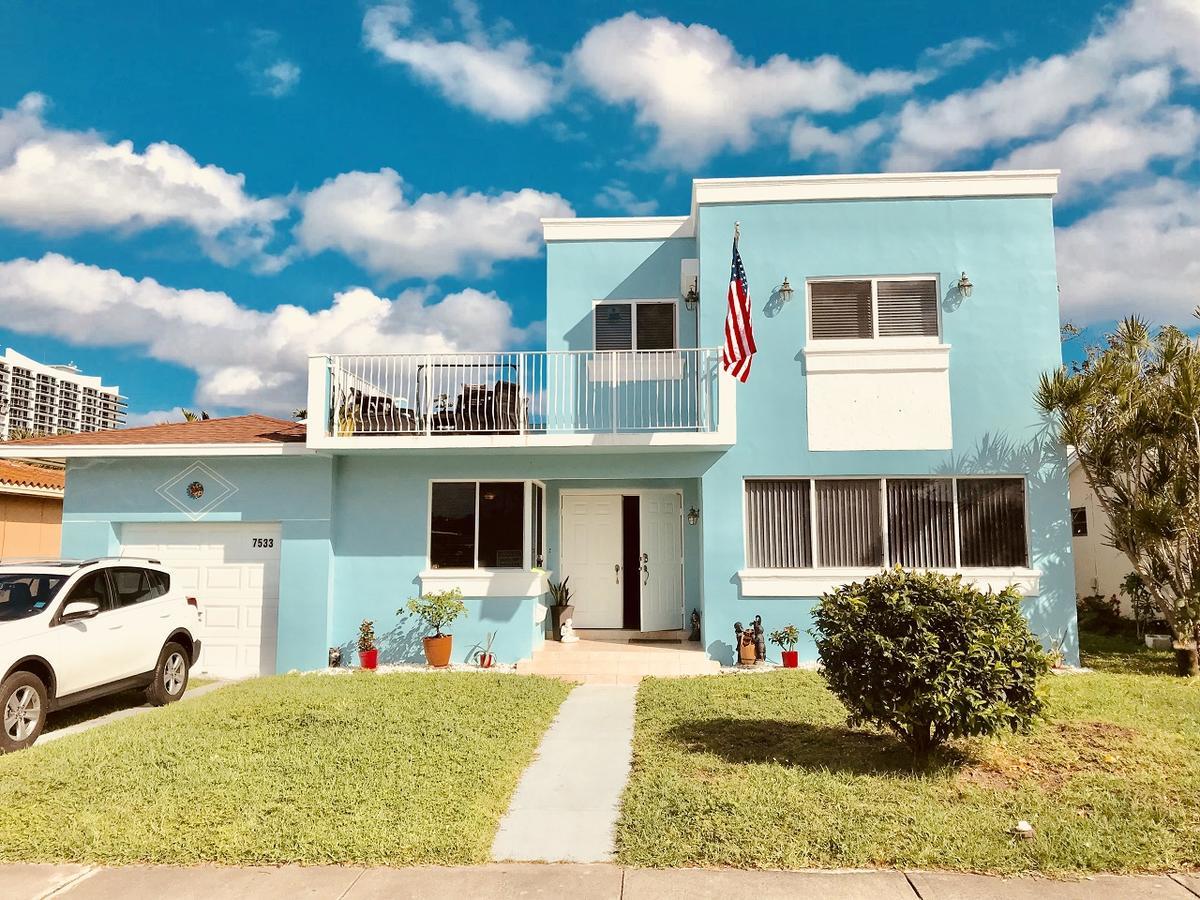 Guest house Blue House Miami 3*