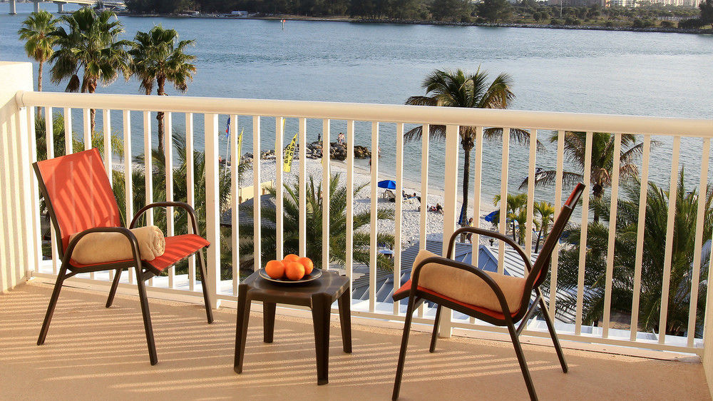 Shephard's Live Entertainment Clearwater Beach
