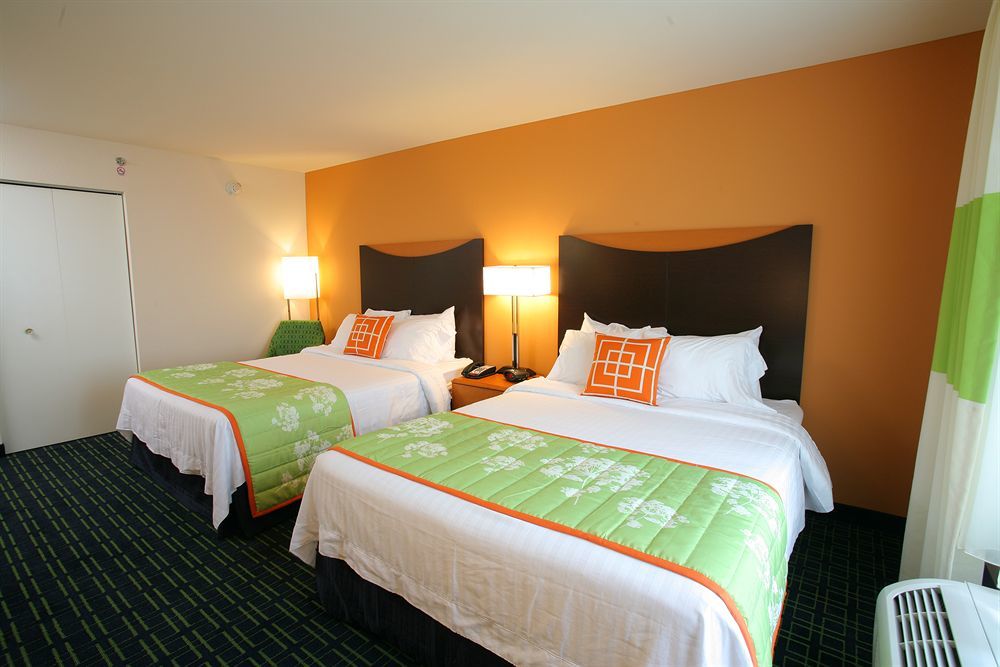 Hotel Fairfield And By Marriott Kennedy Space Center