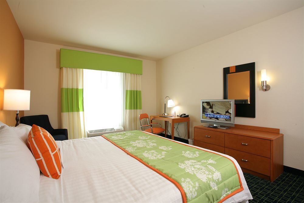 Fairfield And By Marriott Kennedy Space Center Hotel