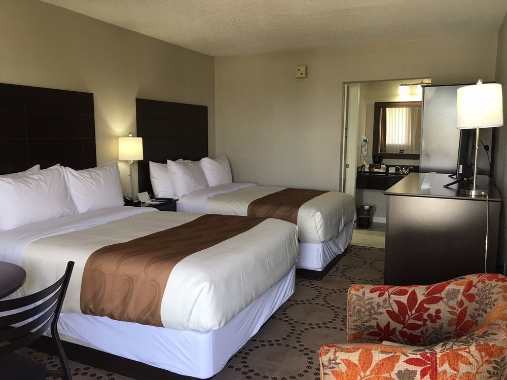 Quality Inn & Suites Kissimmee By The Lake 3* Four Corners