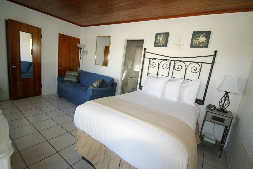 Island Breeze - 2*