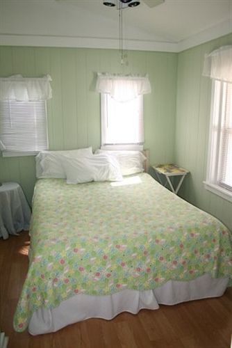 Silver Sands Inn 3*