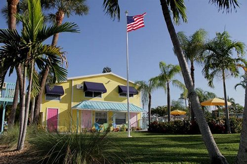 Motel Hideaway Village 2*
