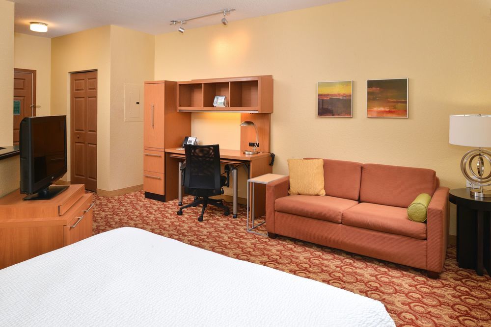 Hotel Towneplace By Marriott Miami Airport W 2*