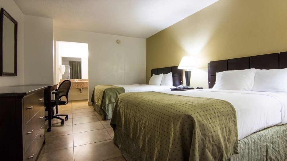 Days By Wyndham St. Petersburg / Tampa Bay Area 3*