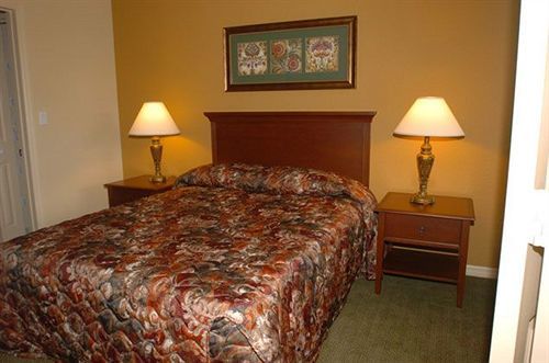 Mizner Place At Town Center, Lauderdale Resort Weston