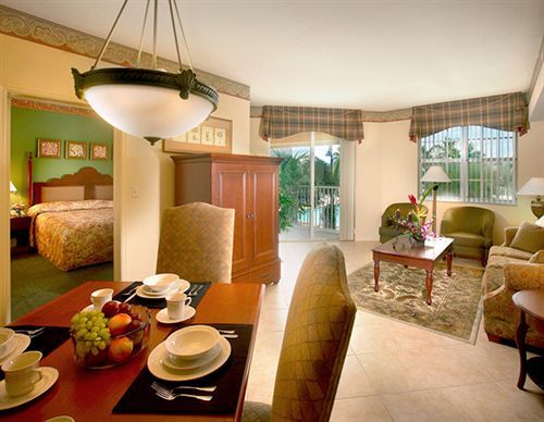 Resort Mizner Place At Town Center, Lauderdale 4*