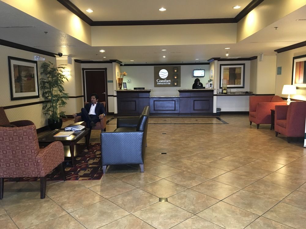 Comfort & Maingate South Hotel