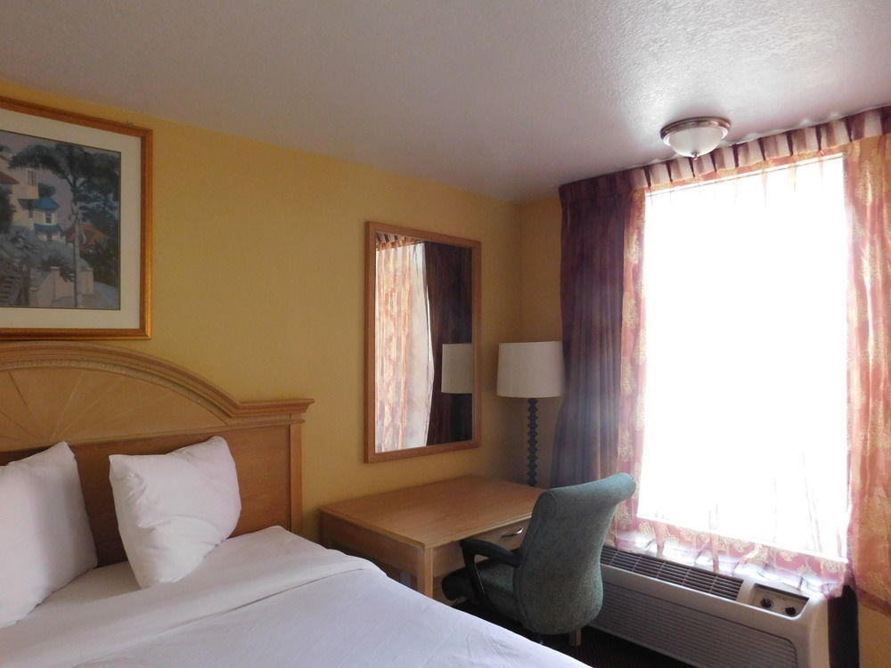 Grand Hotel Orlando At Universal Blvd - Shuttle To Theme Parks Hotel