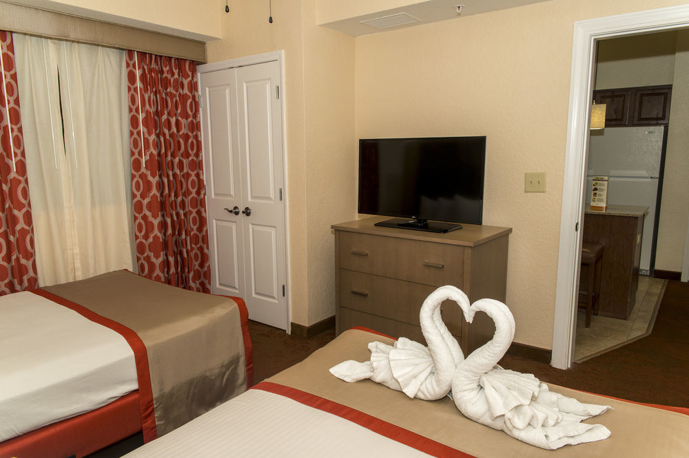 Resort Floridays Orlando Two & Three Bed