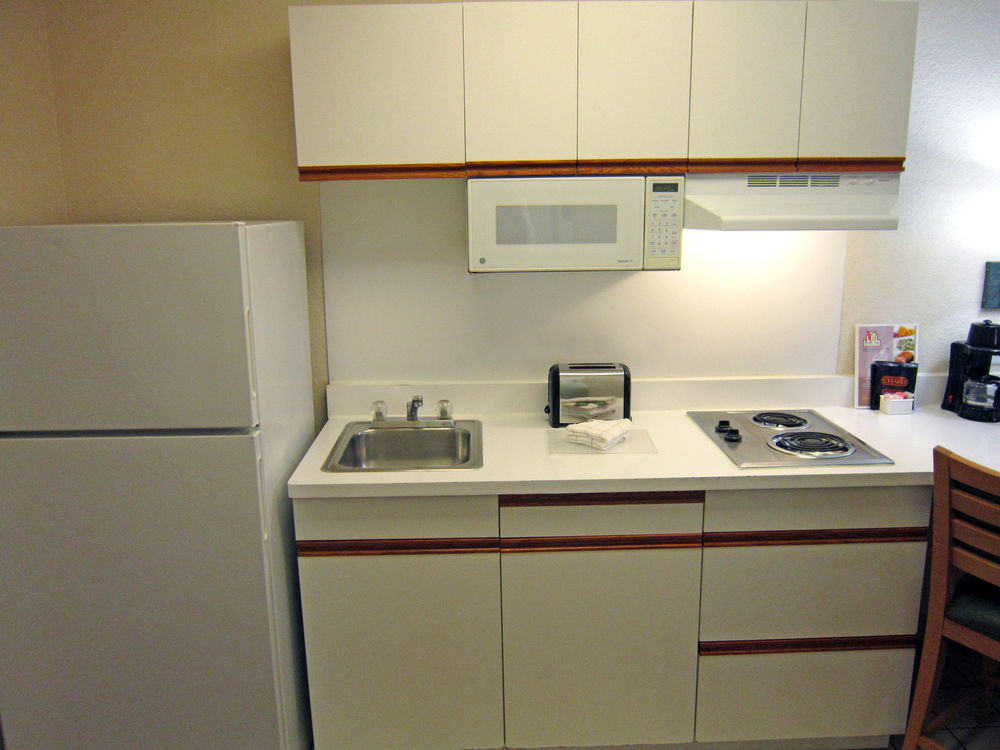 Extended America Select - Orlando - Southpark - Equity Row
