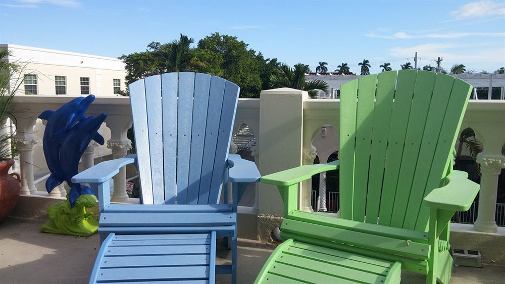 Renovated In The Heart Of Palm - Free Parking, Security Box