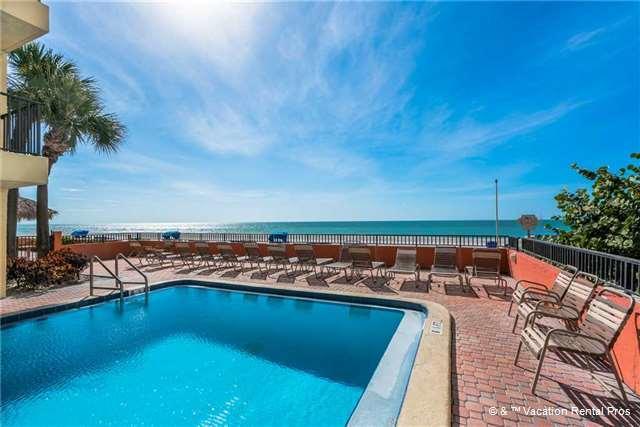 Las Brisas - Three Bedroom Condo - 504 Madeira Beach