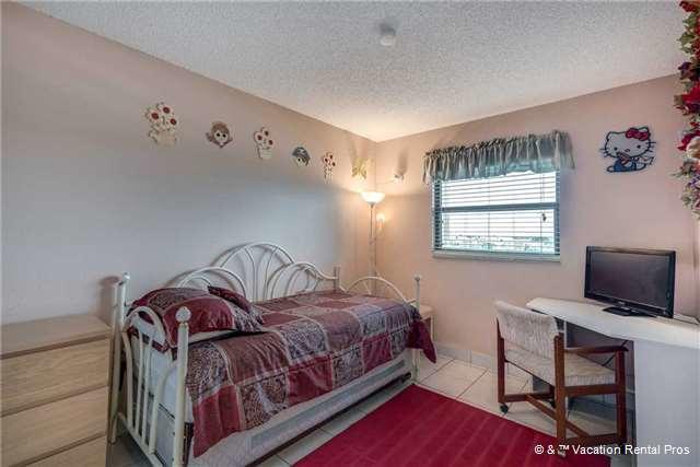 Las Brisas - Three Bedroom Condo - 504 Apartment *