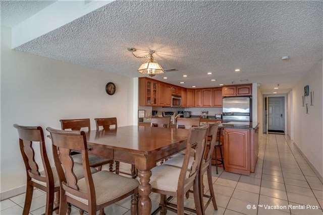 Las Brisas - Three Bedroom Condo - 504 * Madeira Beach