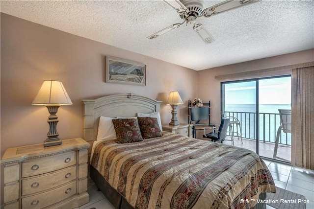 Las Brisas - Three Bedroom Condo - 504 Madeira Beach