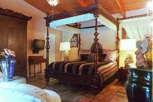 Casa Thorn Bed & Breakfast