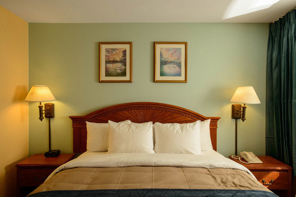 Hotel Beachside And Cocoa Beach