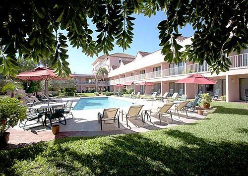 At Cocoa Hotel Cocoa Beach